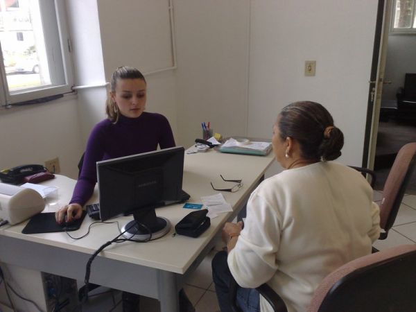 Melhorias na triagem da Defensoria Dativa da OAB Joinville � tema de not�cias na imprensa