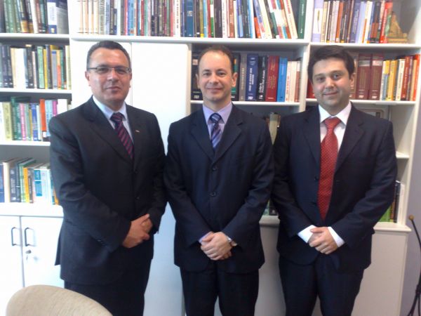 Dirigentes da OAB Joinville s�o recebidos pelo diretor do foro da Comarca de Joinville