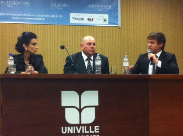 OAB Joinville participa do 1� Congresso de Direito Mar�timo, Portu�rio e Aduaneiro de Joinville