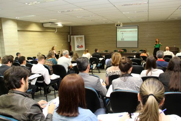 Comiss�o do Jovem Advogado da OAB Joinville realizou no dia 25 de novembro o Workshop de Gest�o Legal