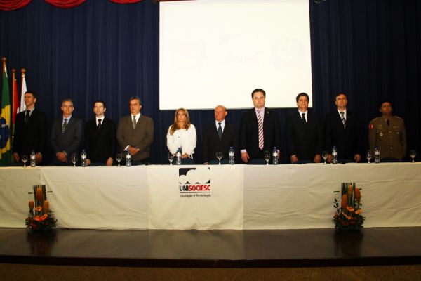 Presidente da OAB Joinville participa de solenidade da Unisociesc, Tribunal de Justi�a e Pol�cia Militar de Santa Catarina