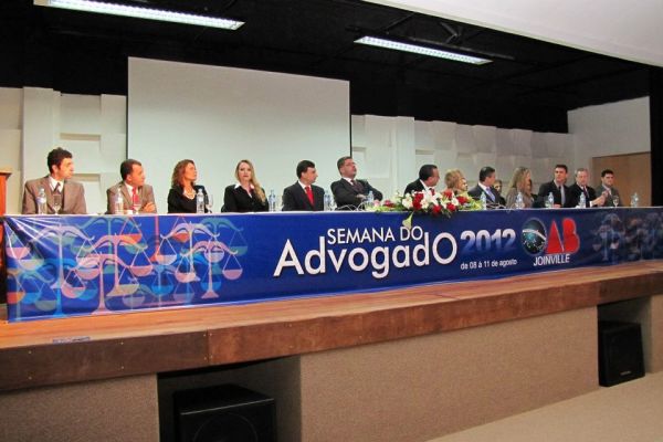08/08: OAB Joinville abre a Semana do Advogado com Ciclo de Palestras