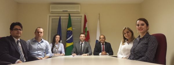 Comiss�o de Direito Tribut�rio da OAB Joinville atua em defesa da advocacia e da cidadania