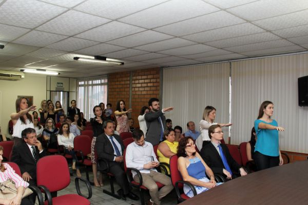 Entrega de Credenciais � 14 novos advogados e Sess�o Mensal Ordin�ria do Conselho Pleno da OAB Joinville.
