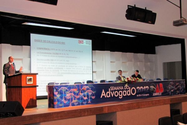 09/08 (tarde) I Simp�sio de Direito Tribut�rio dentro da programa��o da Semana do Advogado