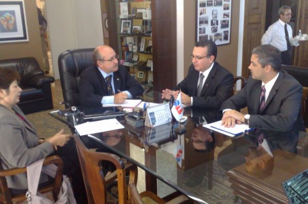 Dirigentes da OAB Joinville tem importante reuni�o com a Dire��o da OAB Estadual