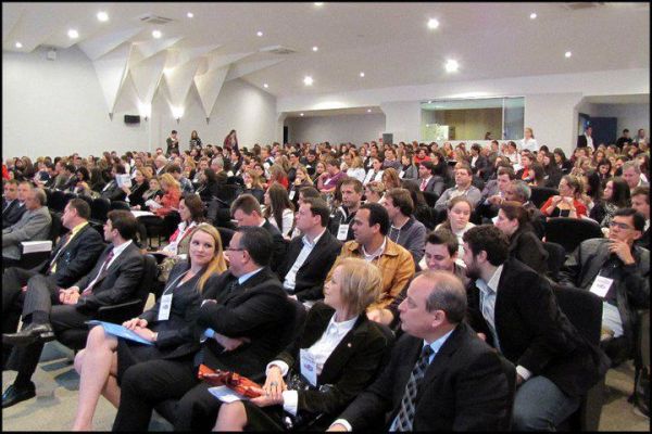 Dias 08 a 11/08 OAB Joinville promover� a Semana do Advogado 2012. Veja a programa��o