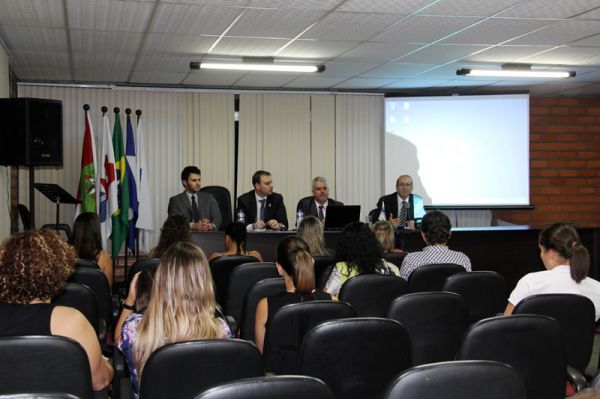 Palestras comemoram o dia do consumidor em Joinville