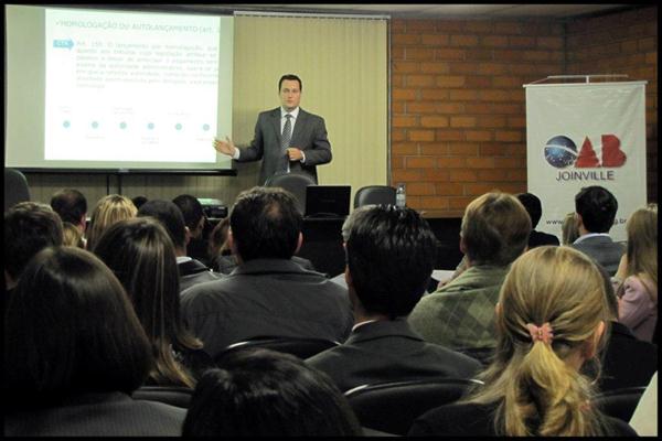OAB Joinville promoveu palestra sobre Processo Administrativo Tribut�rio (18/05)