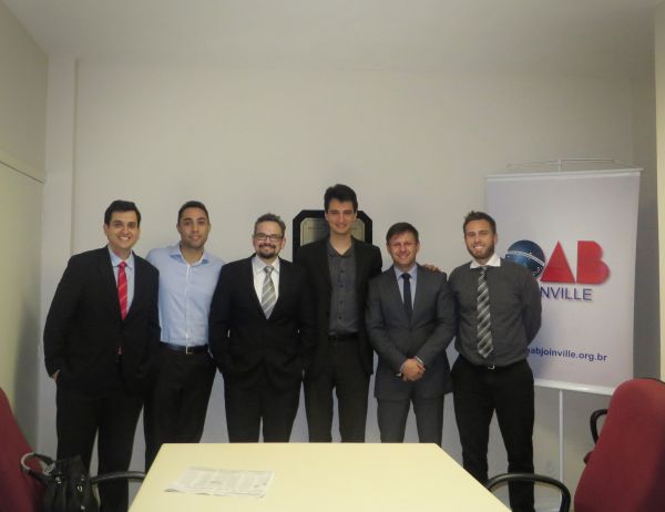 Comiss�o de Direito Aduaneiro realiza reuni�o ordin�ria mensal