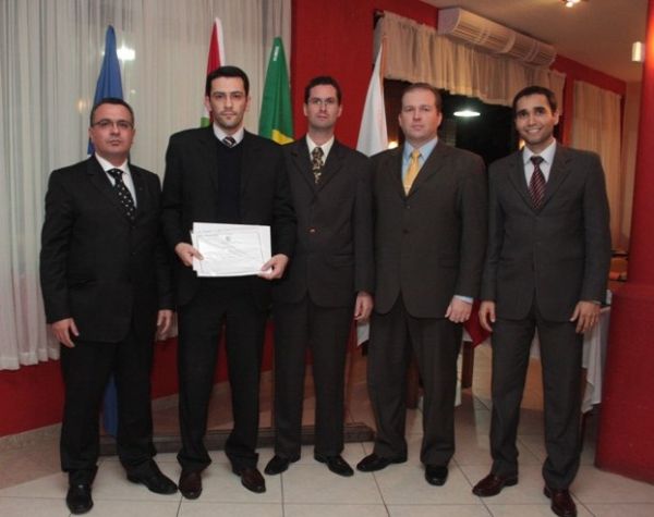 Comiss�o de �tica da OAB Joinville atua em prol do fortalecimento da advocacia na Subse��o