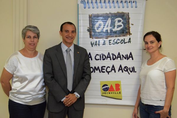 Comiss�o da Cidadania e OAB vai � Escola planejam atua��o conjunta