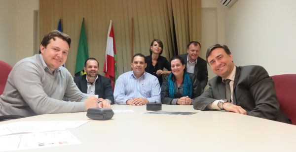 Comiss�o de �tica e Fiscaliza��o realiza reuni�o ordin�ria