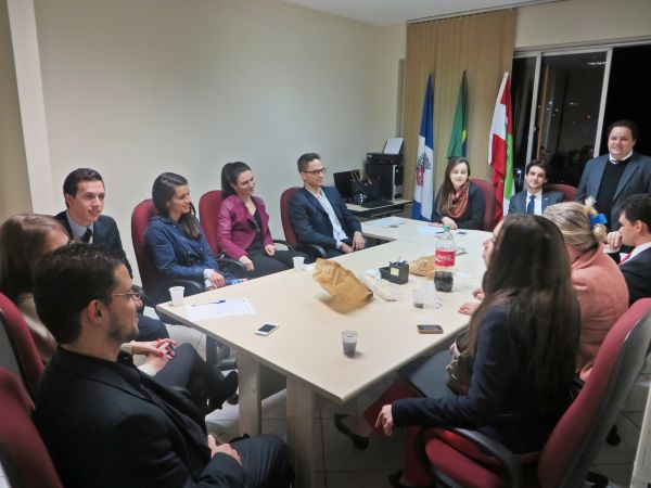 Comiss�o do Jovem Advogado finaliza detalhes para evento