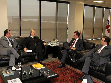 Ophir e Lewandowski inaugurar�o sala de advogados no TSE dia 1 de fevereiro 