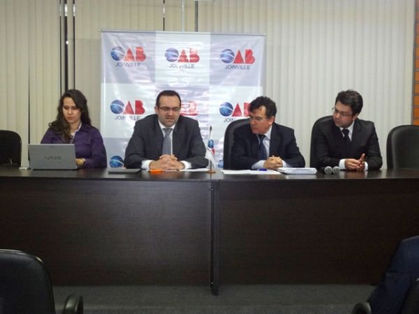 Realizada a Sess�o do Conselho Pleno do m�s de setembro