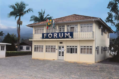 Comiss�o Representativa da Subse��o de Joinville em Garuva e Dirigentes da Seccional reunem-se hoje com o Presidente do TJSC em Florian�polis.
