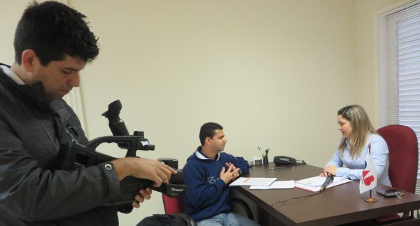 Presidente de Comiss�o esclarece d�vidas sobre direitos da crian�a e do adolescente