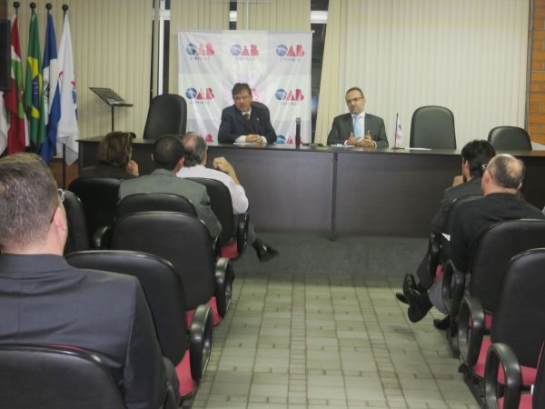 Conselho Pleno da OAB Joinville se re�ne em Sess�o Ordin�ria
