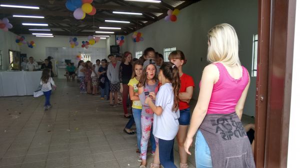 Campanha Fa�a uma crian�a Feliz!