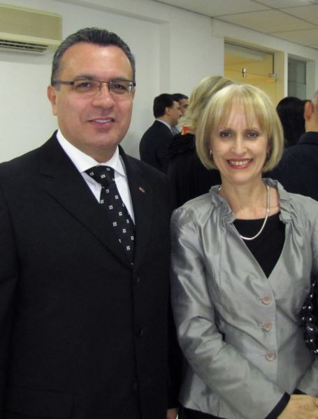 OAB Joinville convida para sua Sess�o Plen�ria no dia 08/02, com entrega de carteiras a novos advogados