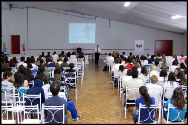 Amanh�, 09/09, OAB Vai � Escola ministrar� palestra na Escola Nagib Zattar no Jardim Para�so