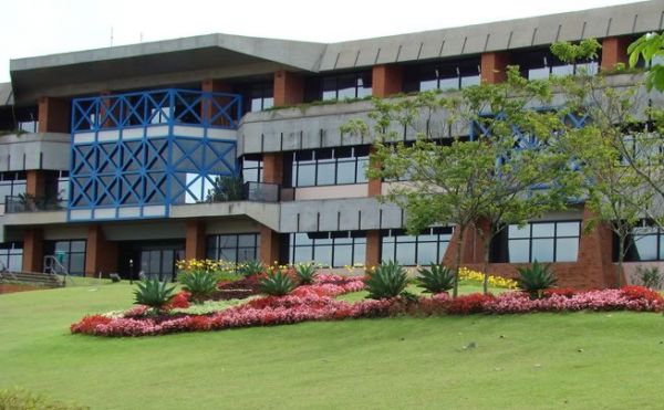 ISS das Sociedades de Advogados: Teixeira solicita reuni�o com o Prefeito