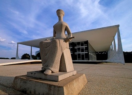 Aten��o: Ampliadas as vagas e alterado o local da palestra 