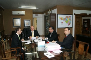 Borba e Vicari recebem Miguel Teixeira e Maur�cio Voos na Seccional