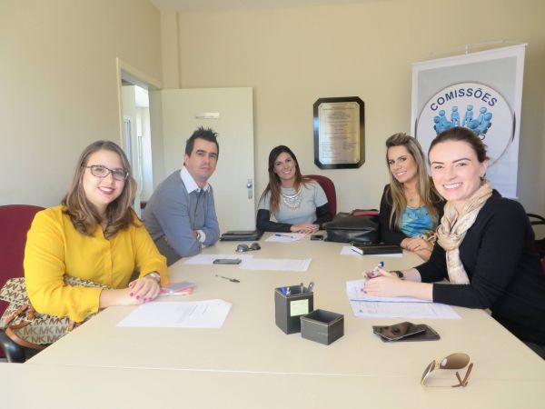 Comiss�o de Direito Empresarial planeja a��es para 2015