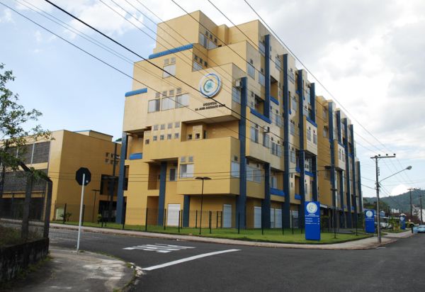 Comiss�o de Direitos Humanos da OAB Joinville faz visita de inspe��o no Hospital Materno Infantil