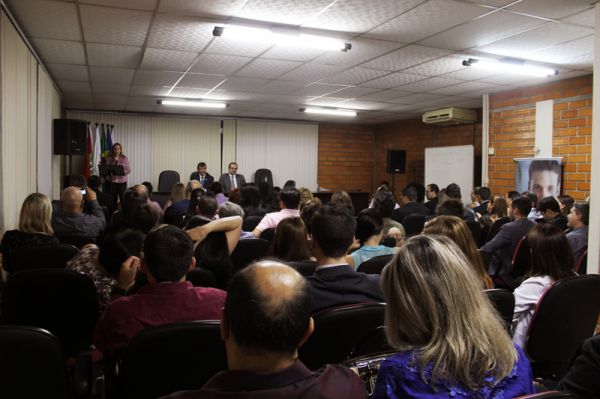 Hoje (12/05) tem Sess�o do Conselho Pleno da OAB Joinville