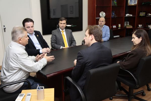 Prefeito Udo D�hler recebe presidentes da OAB/SC e da Subse��o de Joinville