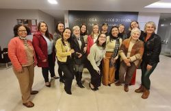 Comiss�o da Mulher Advogada realiza reuni�o ordin�ria mensal