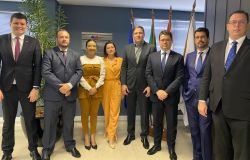 Diretoria da OAB Joinville realiza reuni�o de transi��o