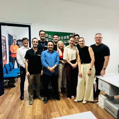 OAB Joinville participa de reuni�o sobre projeto de lei para instala��o de carregadores veiculares em condom�nios