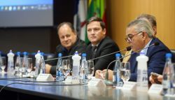 Presidente de OAB Joinville participa da Reuni�o do Conselho da ACIJ