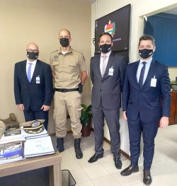  OAB Joinville realiza visita institucional ao 8� Batalh�o da Pol�cia Militar