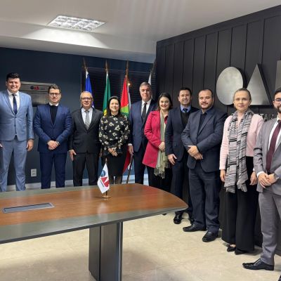OAB Joinville realiza reuni�o sobre Educa��o Jur�dica