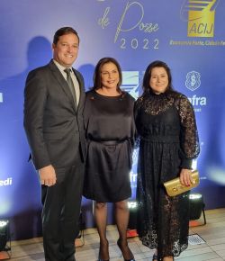 Presid�ncia da OAB Joinville participa de jantar de posse da nova gest�o da ACIJ