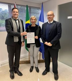OAB Joinville nomeia presidente da Comiss�o da Advocacia P�blica
