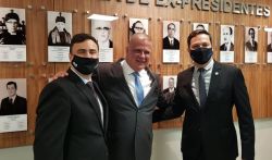 OAB Joinville comparece na inaugura��o de galeria de ex-presidentes da OAB/SC