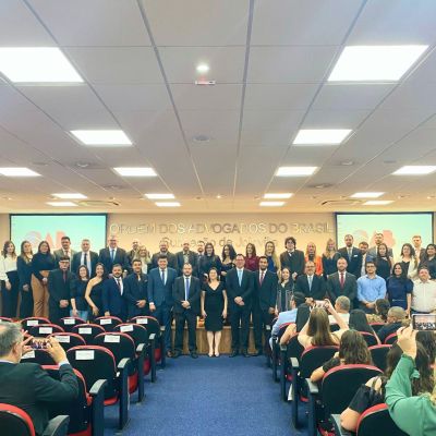 OAB Joinville entrega credenciais  para 32 novos(as) advogados(as)