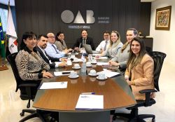 Diretoria da OAB Joinville realiza reuni�o mensal ordin�ria em conjuntos coordenadores