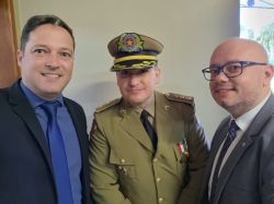 Diretoria da OAB Joinville participa da Solenidade de Passagem de Comando do 8� Batalh�o de Pol�cia Militar