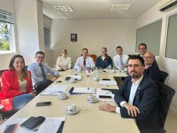 Diretoria da OAB Joinville realiza reuni�o ordin�ria mensal e reuni�o em conjunto com os coordenadores