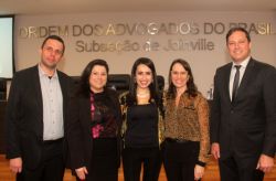 Solenidade de lan�amento do novo volume da Revista Eletr�nica