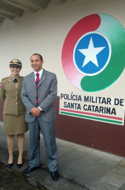 Presidente da Comiss�o de Direito Militar prestigia evento do 8� Batalh�o de Pol�cia Militar (BPM)