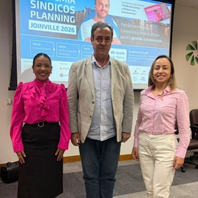 Comiss�o da Mulher Advogada e Projeto OAB Por Elas da OAB Joinville participam de painel sobre viol�ncia contra a mulher na Academia S�ndicos Planning 2026