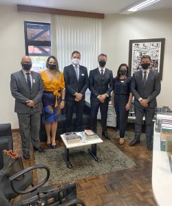 OAB Joinville realiza visita  institucional na Vara de Execu��es Penais